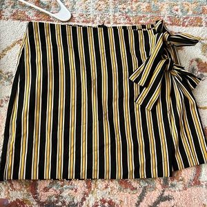 Forever 21 skirt lightly worn